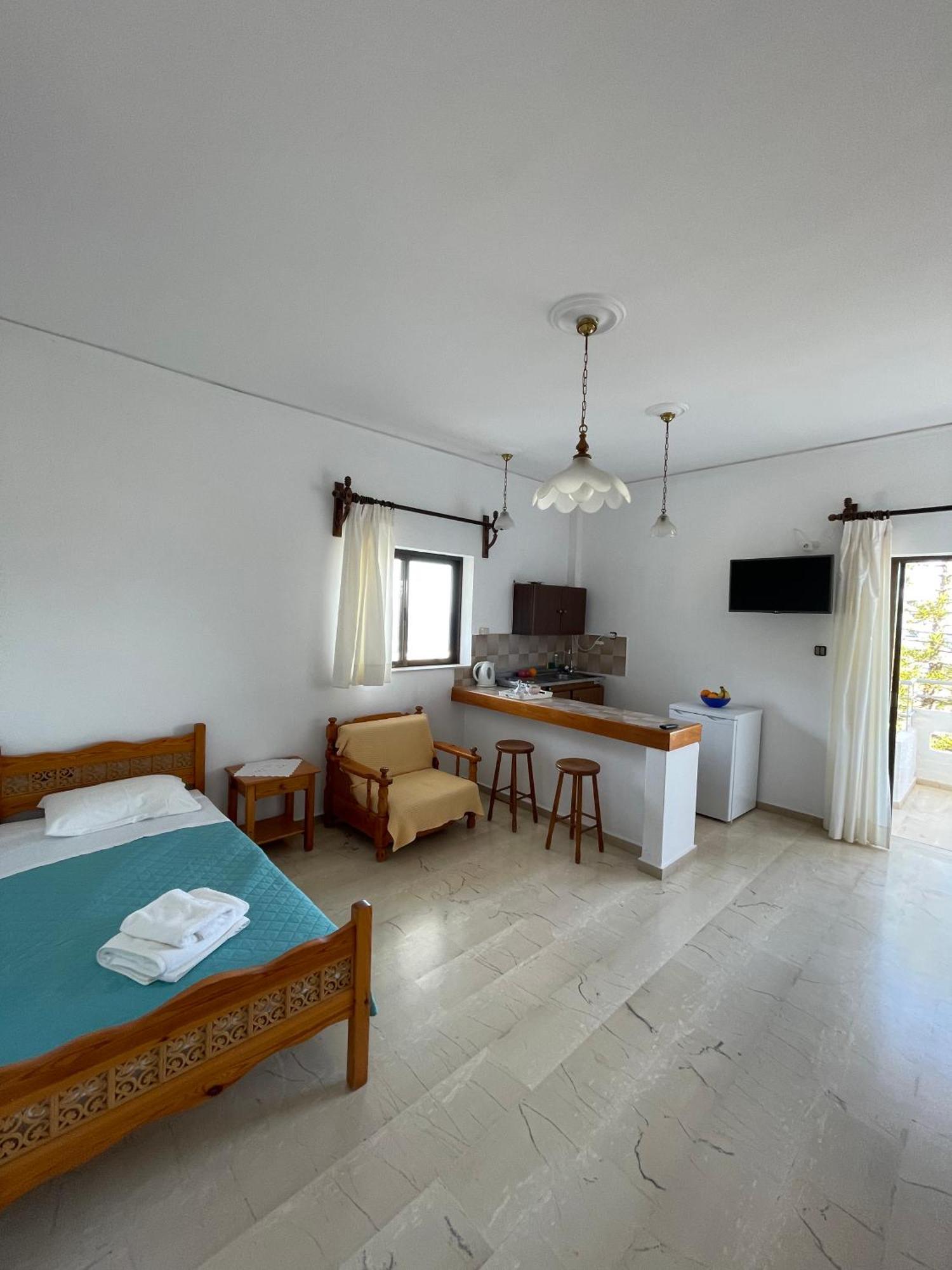 Aeolos Apartments Kolimvárion Luaran gambar