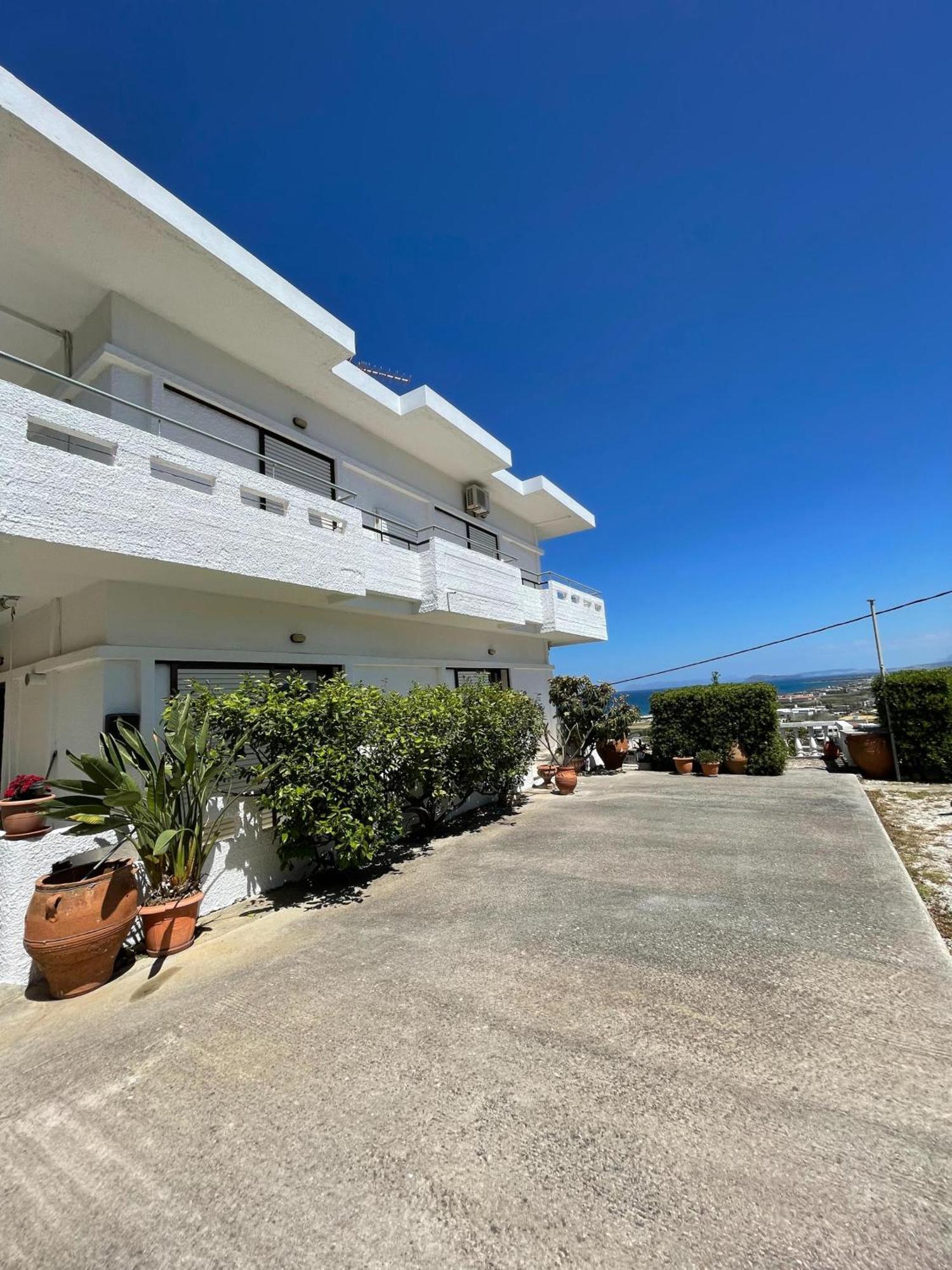 Aeolos Apartments Kolimvárion Luaran gambar
