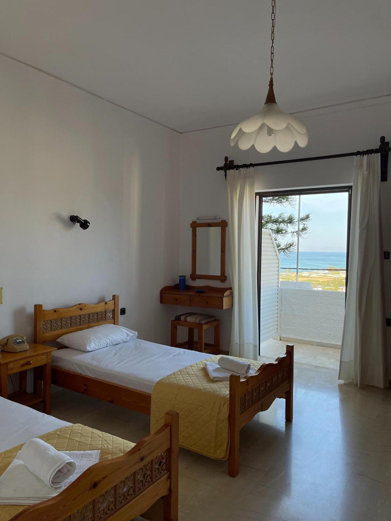 Aeolos Apartments Kolimvárion Luaran gambar